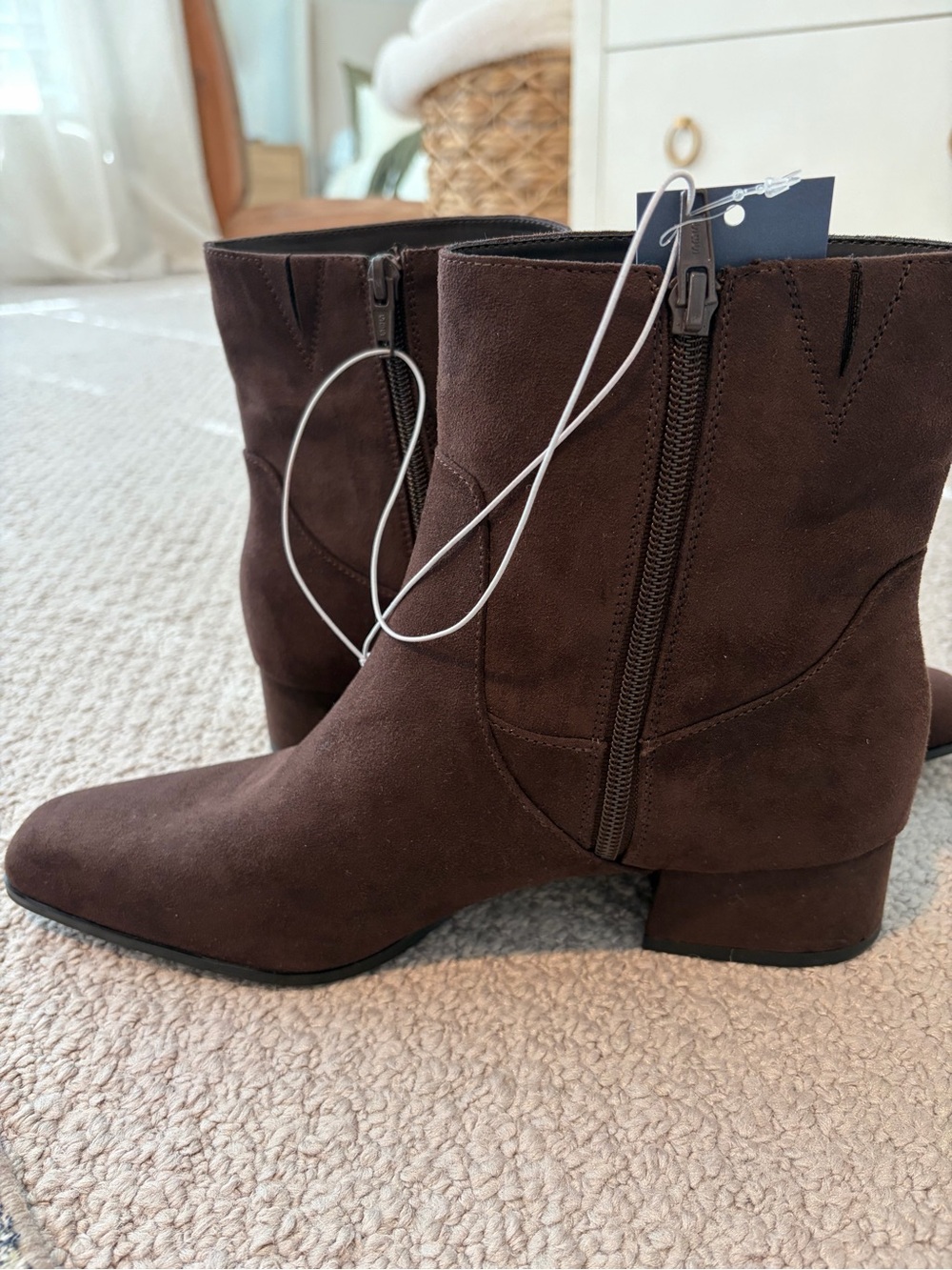 NWT Universal Thread Coral Ankle Boots Brown - Picture 7 of 9
